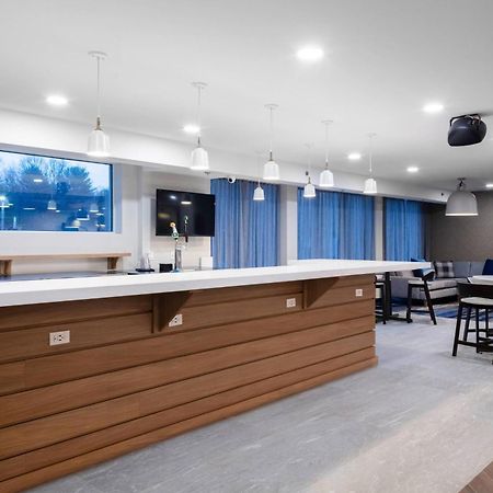 Fairfield Inn & Suites Springfield Энфилд Экстерьер фото