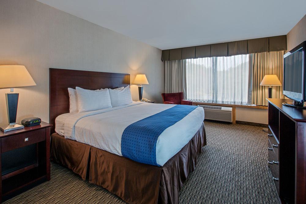 Fairfield Inn & Suites Springfield Энфилд Экстерьер фото