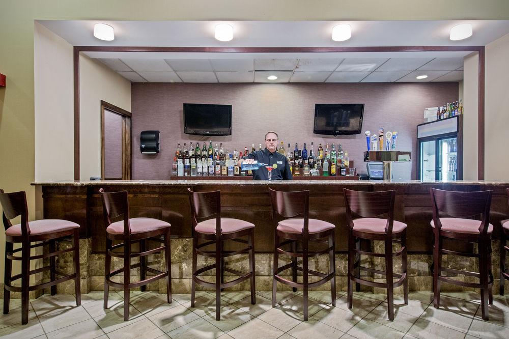 Fairfield Inn & Suites Springfield Энфилд Экстерьер фото
