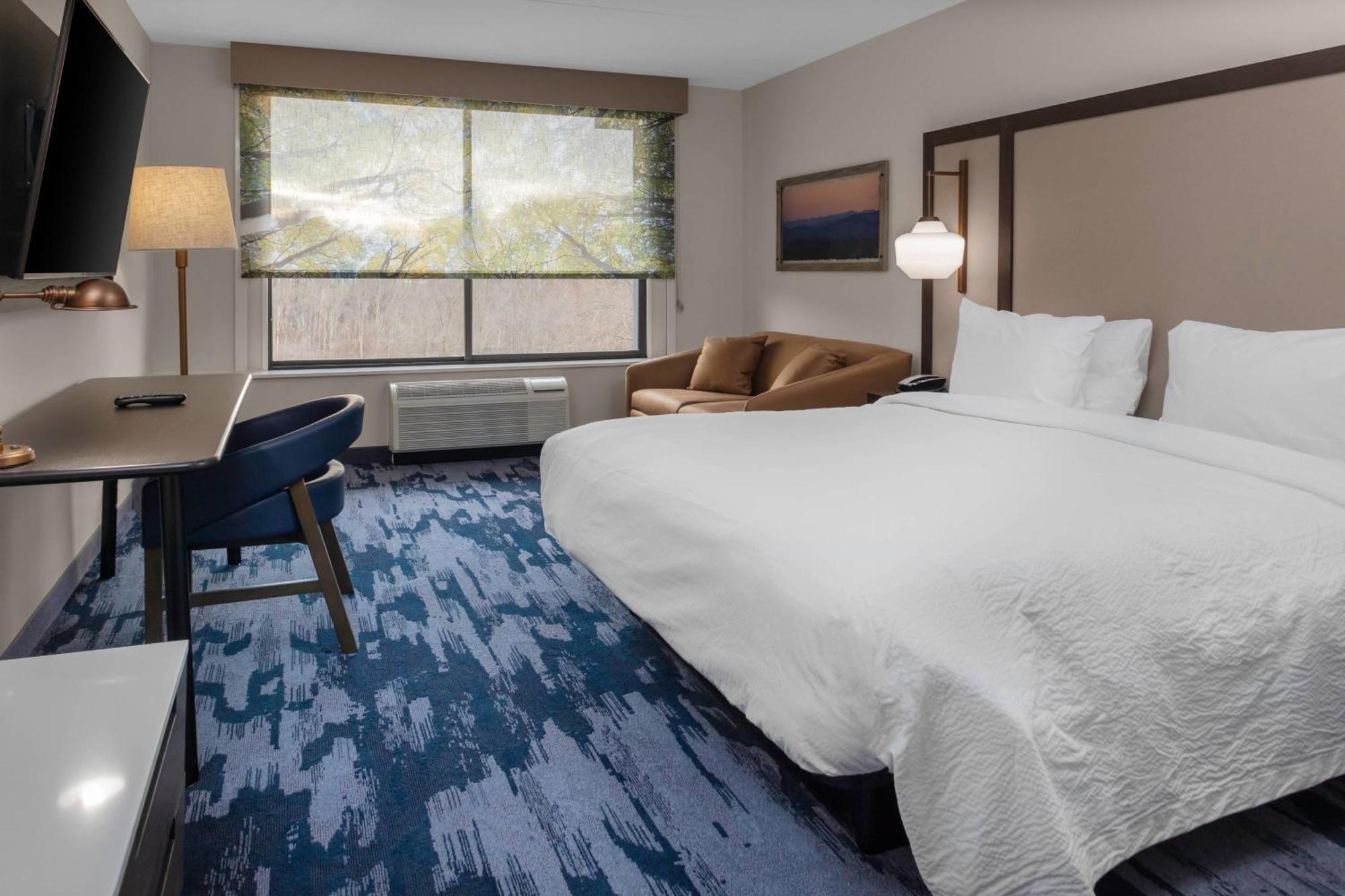 Fairfield Inn & Suites Springfield Энфилд Экстерьер фото